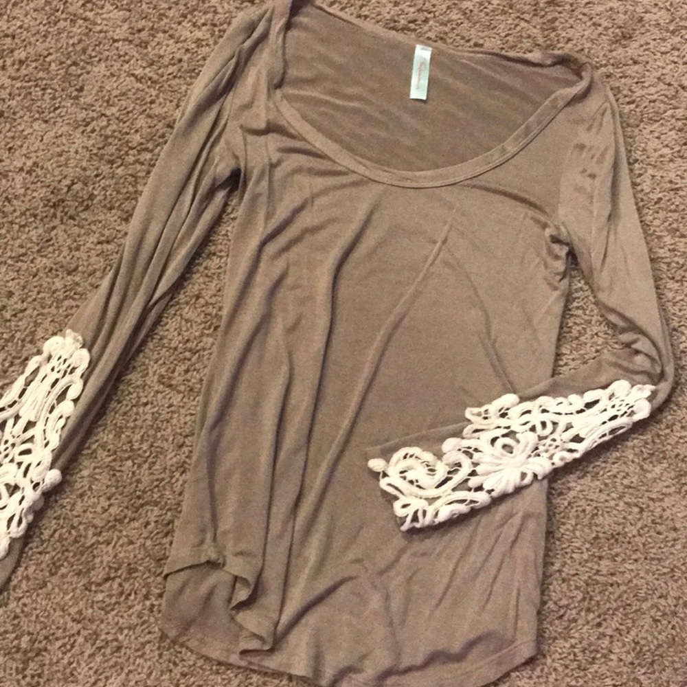 Mocha long sleeve shirt with lace sleeve detail